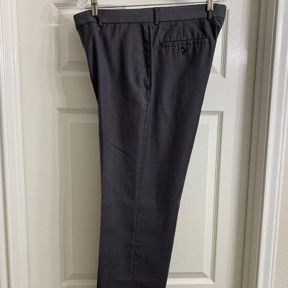 Covington Brand Men's Dark Charcoal Gray Dress Pants, Size 34 x 30